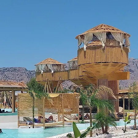 Hotel Alia And 3*