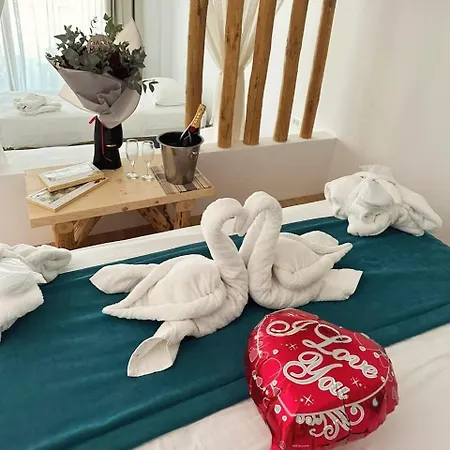 Hotel Alia And 3*